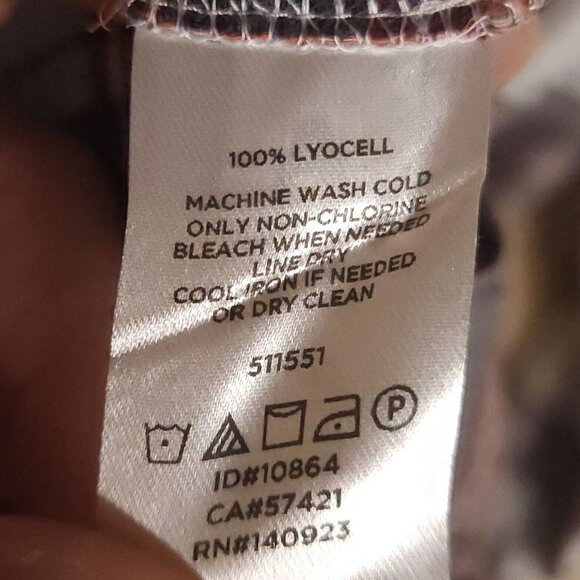 Loft Womens Blue White Plaid Lightweight Blouse Ruffle Trim Medium - Picture 6 of 6